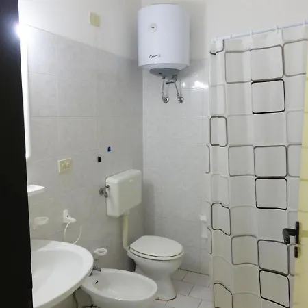 Mary 펜션 리도 마리니